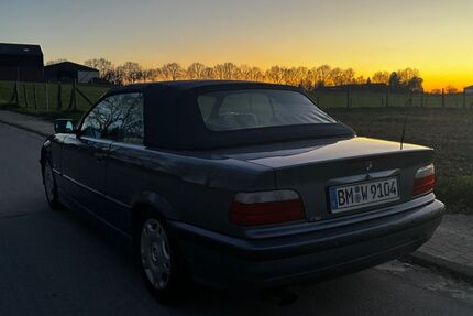 BMW 318 215.000 km 4.400 &euro; Bedburg 50181