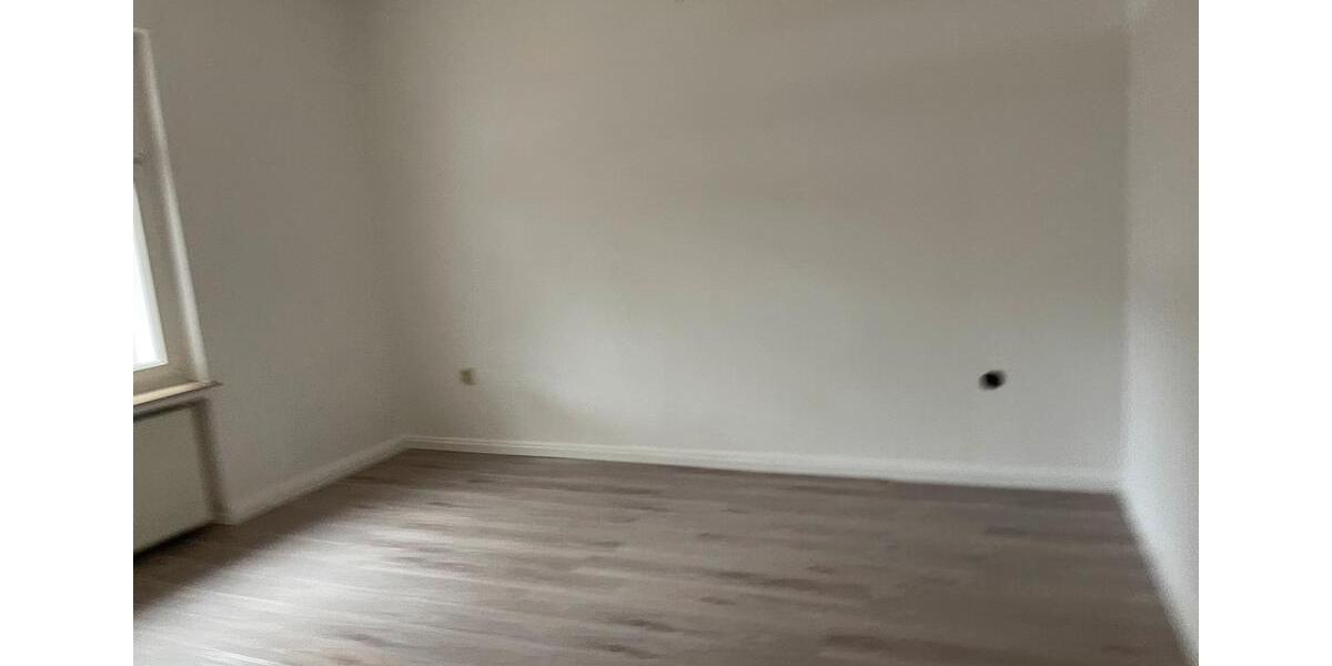 Etagenwohnung Remscheid Reinshagen - 3 Zimmer, 84 m&sup2;, 580&euro; | Angebot:25043644