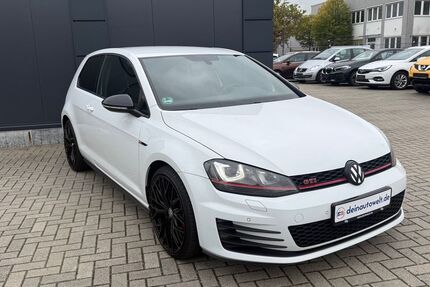 VW Golf 157.000 km 13.900 € Dormagen 41540