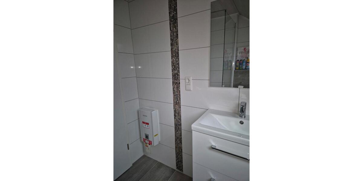 Dachgeschoßwohnung Bergheim Ahe - 1 Zimmer, 45 m&sup2;, 750&euro; | Angebot:26337674