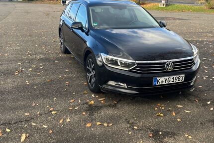VW Passat 242.000 km 13.800 € Koln 51063