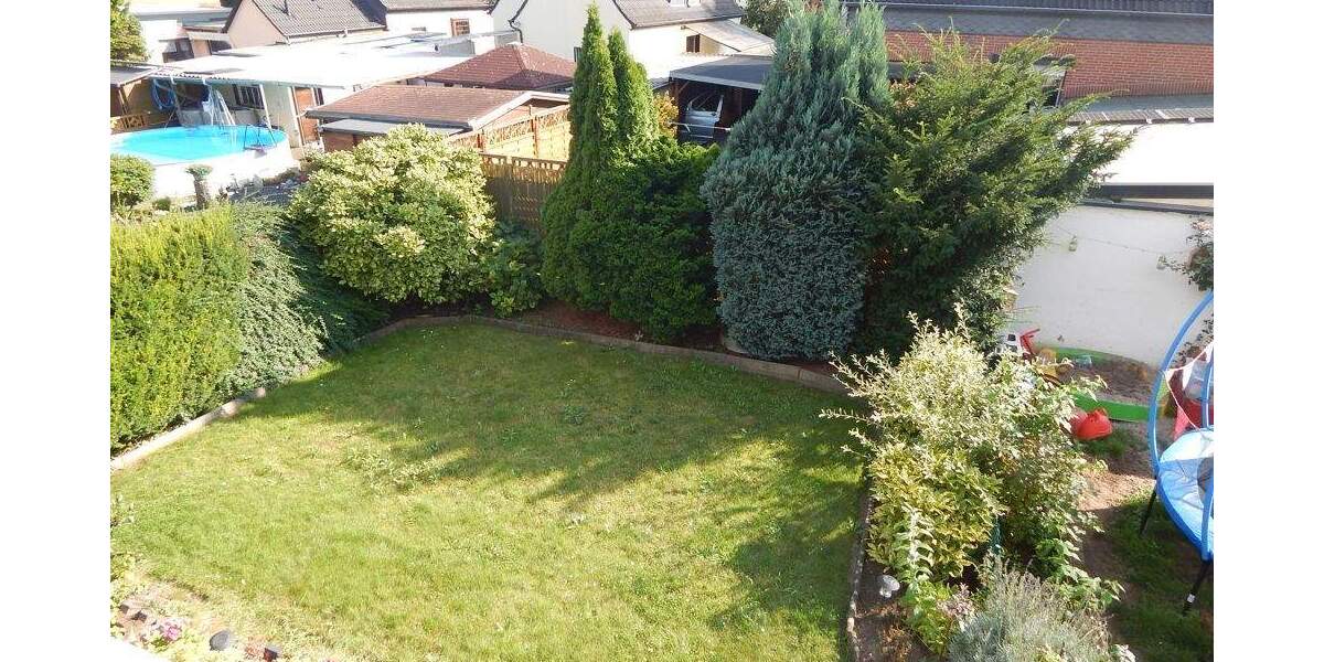 Reihenendhaus Langenfeld Immigrath - 6 Zimmer, 150 m&sup2;, 1.600&euro; | Angebot:25167602