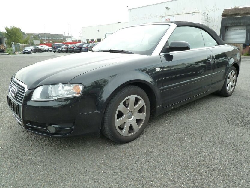 A4 Cabrio 1.8 T Leder E-dach Navi