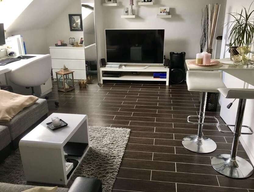 Wohnung zum Kaufen in Köln 180.000 € 38 m²
