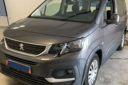 Peugeot Rifter 56.699 km 14.250 € Düsseldorf 40589