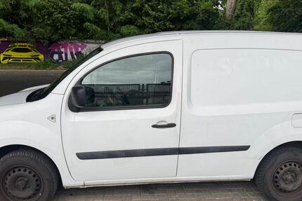 Renault Kangoo 120.000 km 3.500 &euro; Langenfeld 40764