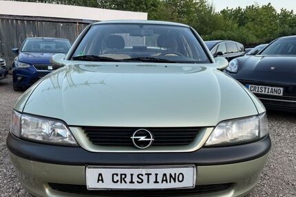 Opel Vectra 63.000 km 1.499 &euro; Köln 51107