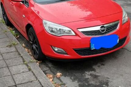 Opel Astra 140.000 km 3.000 &euro; Solingen 42655