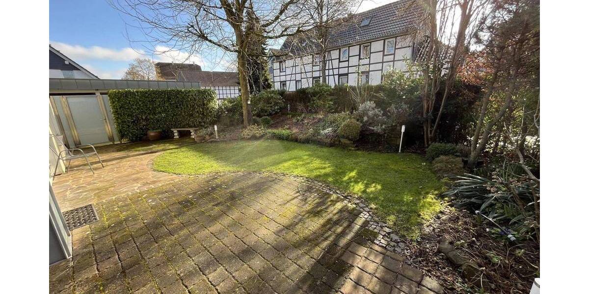 Einfamilienhaus Burscheid - 6 Zimmer, 157 m&sup2;, 715.000&euro; | Angebot:25770241