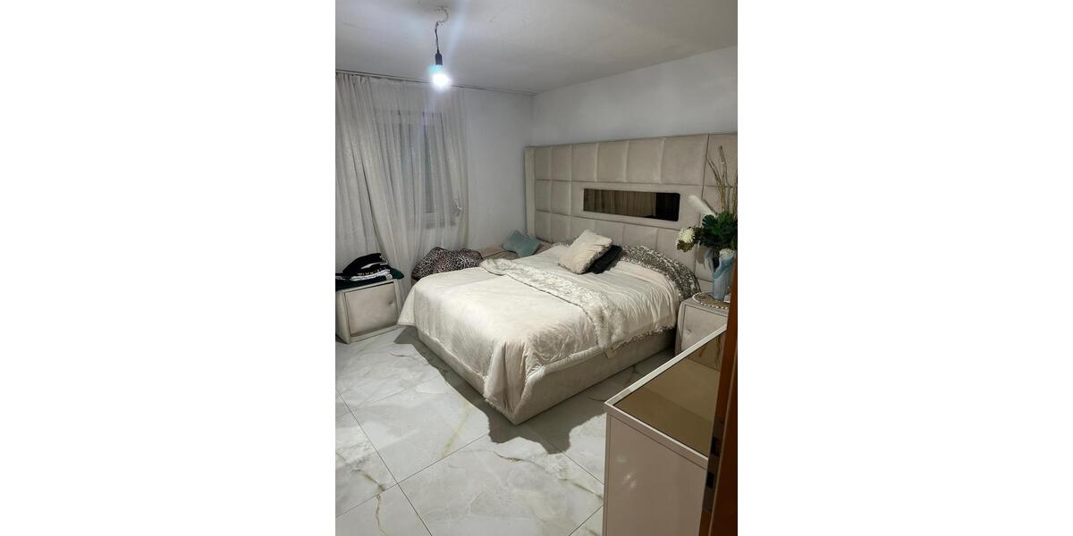 Erdgeschoßwohnung Leverkusen Opladen - 4 Zimmer, 125 m&sup2;, 490.000&euro; | Angebot:24767733