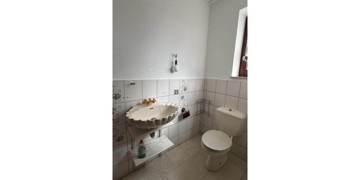 Erdgeschoßwohnung Bergisch Gladbach Paffrath - 3 Zimmer, 109 m&sup2;, 1.450&euro; | Angebot:25271153