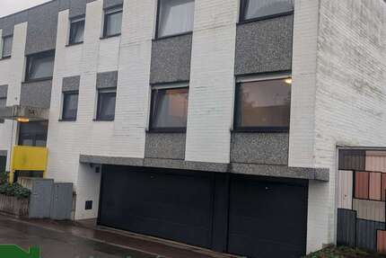 Haus Overath-Untereschbach Untereschbach - 13 Zimmer, 365 m&sup2;, 799.000&euro; | Angebot:27649401