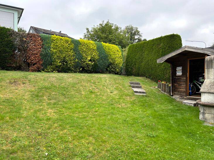 Mehrfamilienhaus, Wohnhaus Wermelskirchen - 6 Zimmer, 398.000&euro; | Angebot:23128305