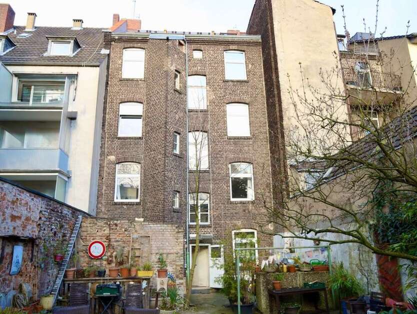 Haus zum Kaufen in Köln 869.000 € 277 m²