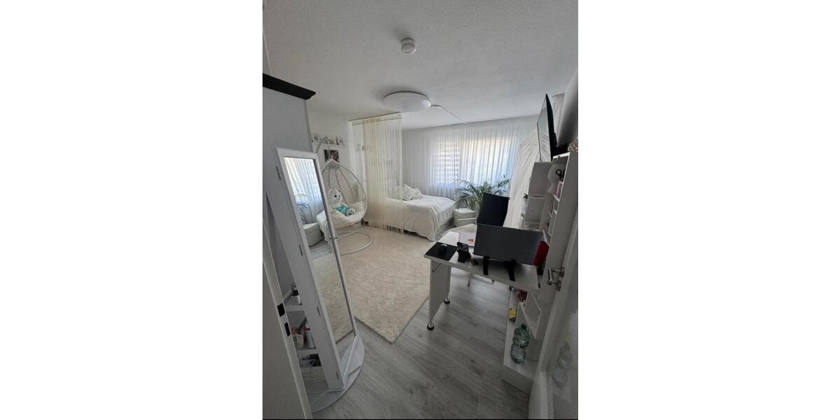 Erdgeschoßwohnung Bergisch Gladbach - 2 Zimmer, 65 m&sup2;, 220.000&euro; | Angebot:24732767