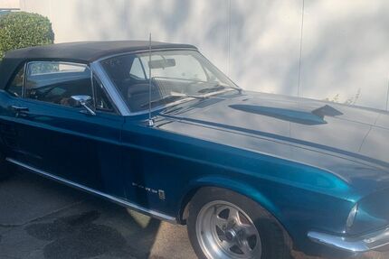 Ford Mustang 86.148 km 49.995 € Köln 51107