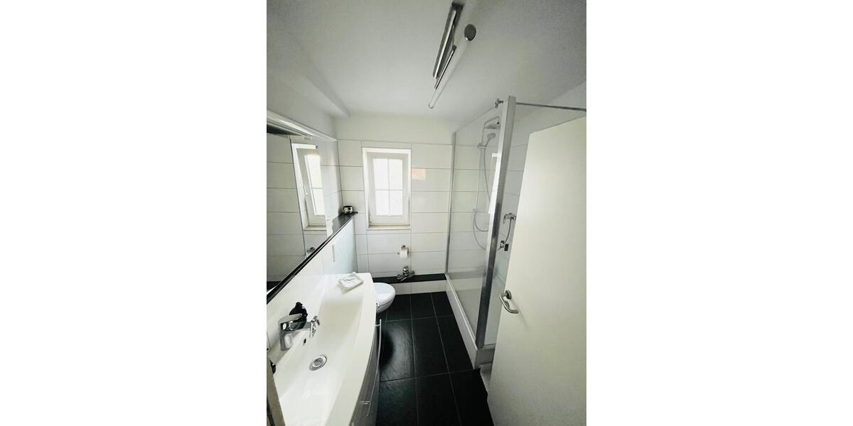 Etagenwohnung Kerpen - 3 Zimmer, 95 m&sup2;, 250.000&euro; | Angebot:27044154