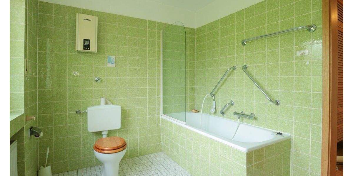 Reihenendhaus Grevenbroich/Langwaden Langwaden - 6 Zimmer, 156 m&sup2;, 195.000&euro; | Angebot:24622462