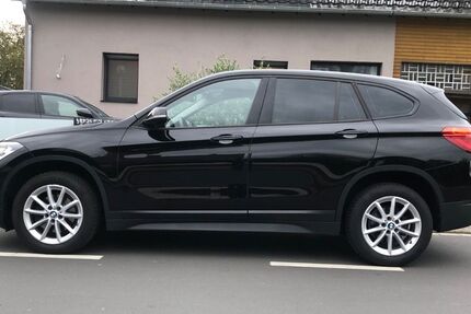 BMW X1 111.000 km 18.200 &euro; Leverkusen 51373