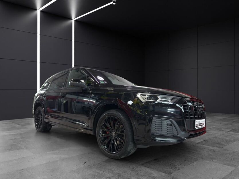 Audi Q7 57.000 km 62.880 € Köln 50739