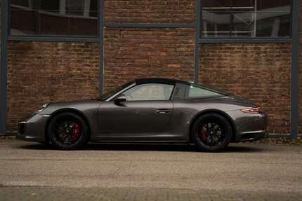 Porsche 991