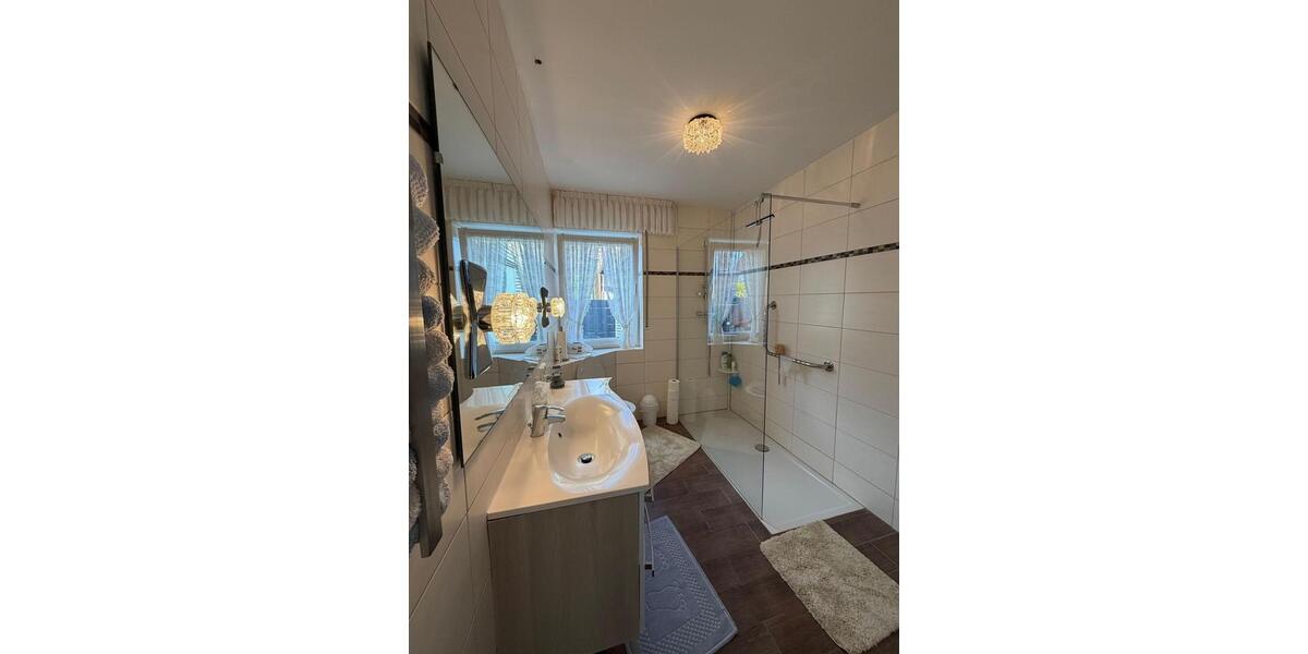Bungalow Bergheim Auenheim - 6 Zimmer, 220 m&sup2;, 580.000&euro; | Angebot:26933117