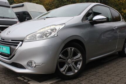 Peugeot 208 98.430 km 7.990 € Remscheid 42897