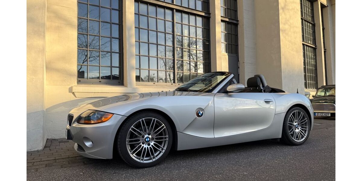 BMW Z4 170.000 km 9.950 &euro; Düsseldorf 40211
