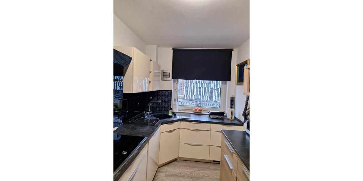 Etagenwohnung Düsseldorf Stadtbezirk 2 - 3 Zimmer, 80 m&sup2;, 1.350&euro; | Angebot:25225238