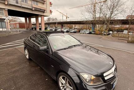 Mercedes-Benz C 250 115.000 km 11.850 &euro; Köln 50735