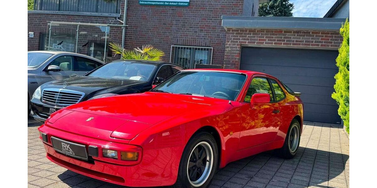 Porsche 944 152.000 km 14.500 &euro; Solingen 42651
