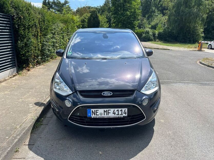 S-Max