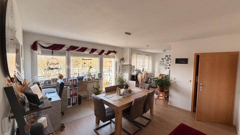 Etagenwohnung Hückeswagen - 2.5 Zimmer, 75 m&sup2;, 680&euro; | Angebot:25637315