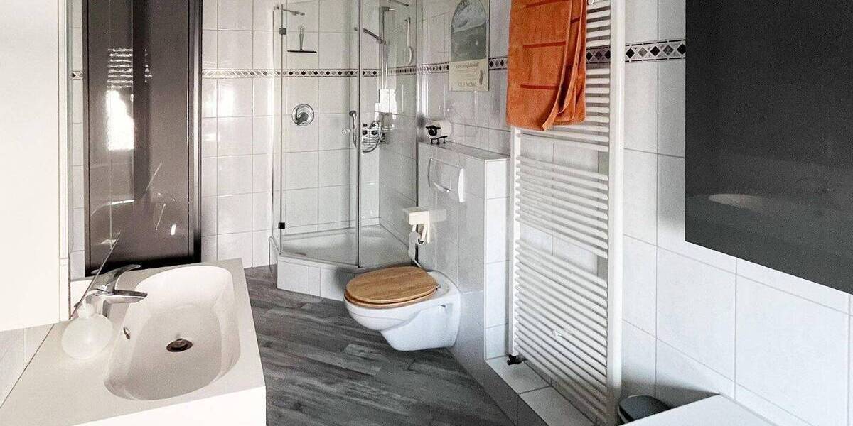 Reihenmittelhaus Bergisch Gladbach Gronau - 6 Zimmer, 140 m&sup2;, 423.000&euro; | Angebot:26890127