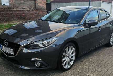 Mazda 3 135.431 km 11.000 € Grevenbroich 41515