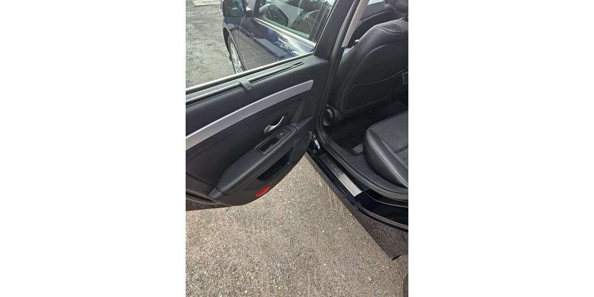 Renault Laguna 84.900 km 6.400 &euro; Solingen 42655