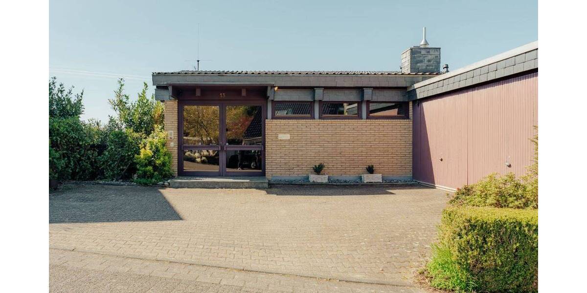 Einfamilienhaus Bergisch Gladbach Bensberg - 7 Zimmer, 232 m&sup2;, 998.000&euro; | Angebot:26471351