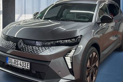 Renault Scenic E-TECH 6.230 km 39.960 € Köln 50939