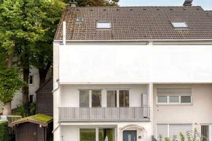 Haus zum Kaufen in Remscheid 300.000 € 110 m² 4 zimmer