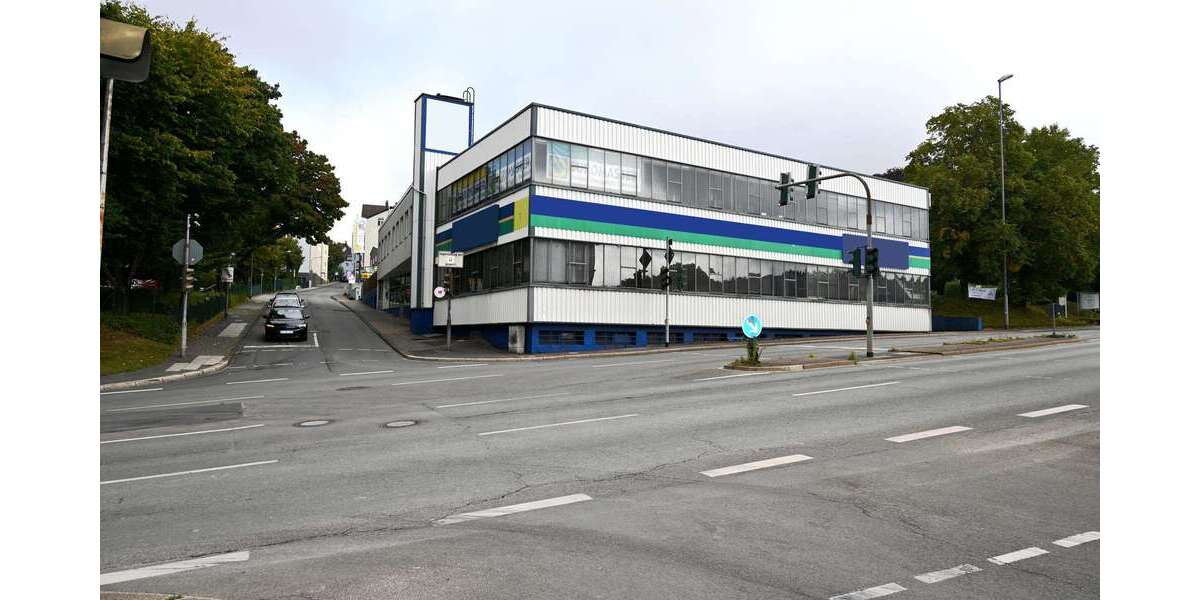 Halle in Remscheid 1.100.000 € 2567.93 m² zimmer