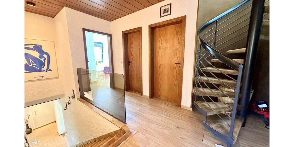 Etagenwohnung Düsseldorf / Himmelgeist Himmelgeist - 5 Zimmer, 190 m&sup2;, 820.000&euro; | Angebot:25176913