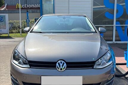 VW Golf 113.000 km 11.600 &euro; Köln 51063