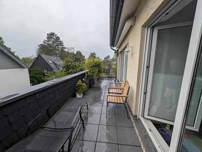 PENTHOUSE FLAIR MIT SONNIGEM SÜDBALKON - Etagenwohnung Bergisch Gladbach Frankenforst | Angebot:27102531