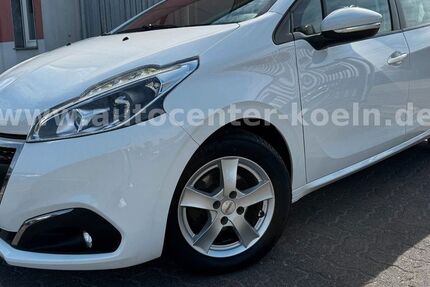Peugeot 208 107.000 km 6.950 &euro; Bedburg 50181