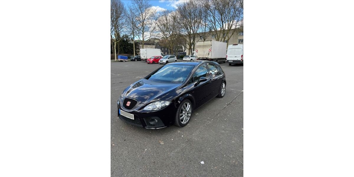Seat Leon 156.700 km 7.000 &euro; Solingen 42697