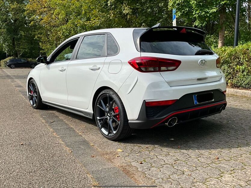 i30