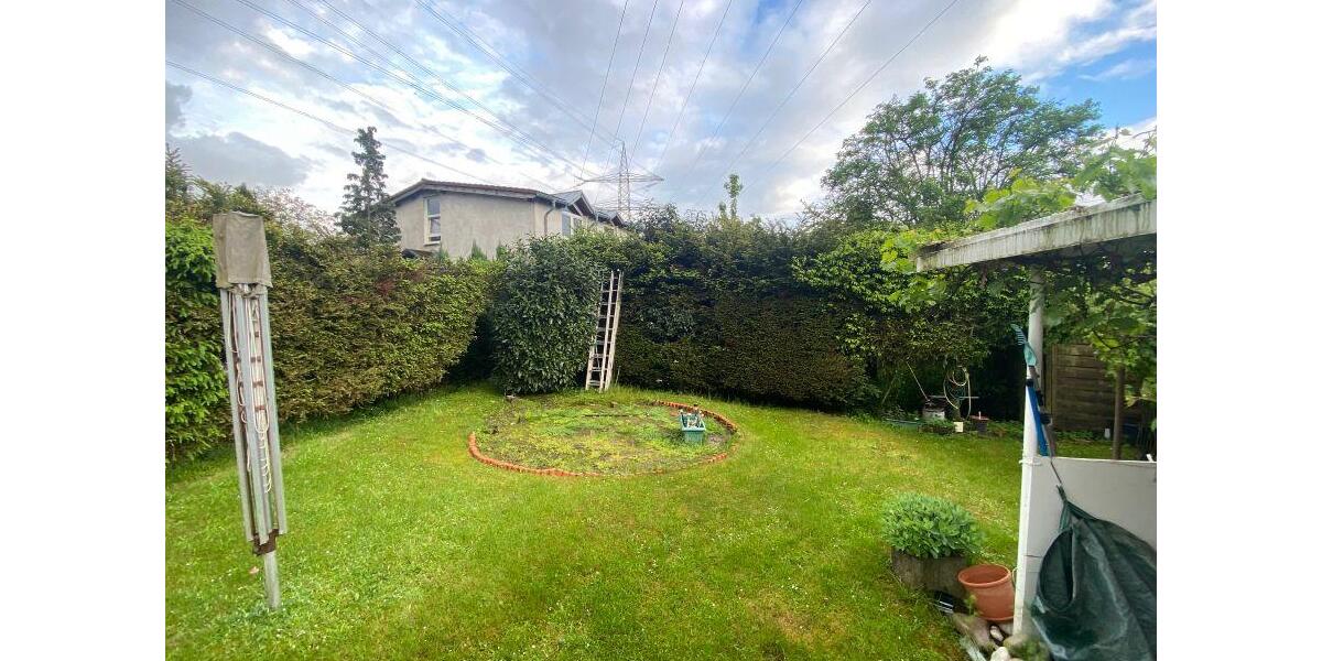 Bungalow Köln Porz - 3 Zimmer, 70 m&sup2;, 300.000&euro; | Angebot:26262890