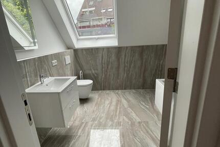 Erstbezug!! Wohnung mit 5 Zimmern im idyllischen Grün, möblierte Vermietung in einer Top-Lage 5 zimmer