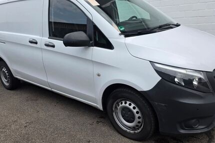 Mercedes-Benz Vito 197.000 km 8.350 &euro; Köln 51149