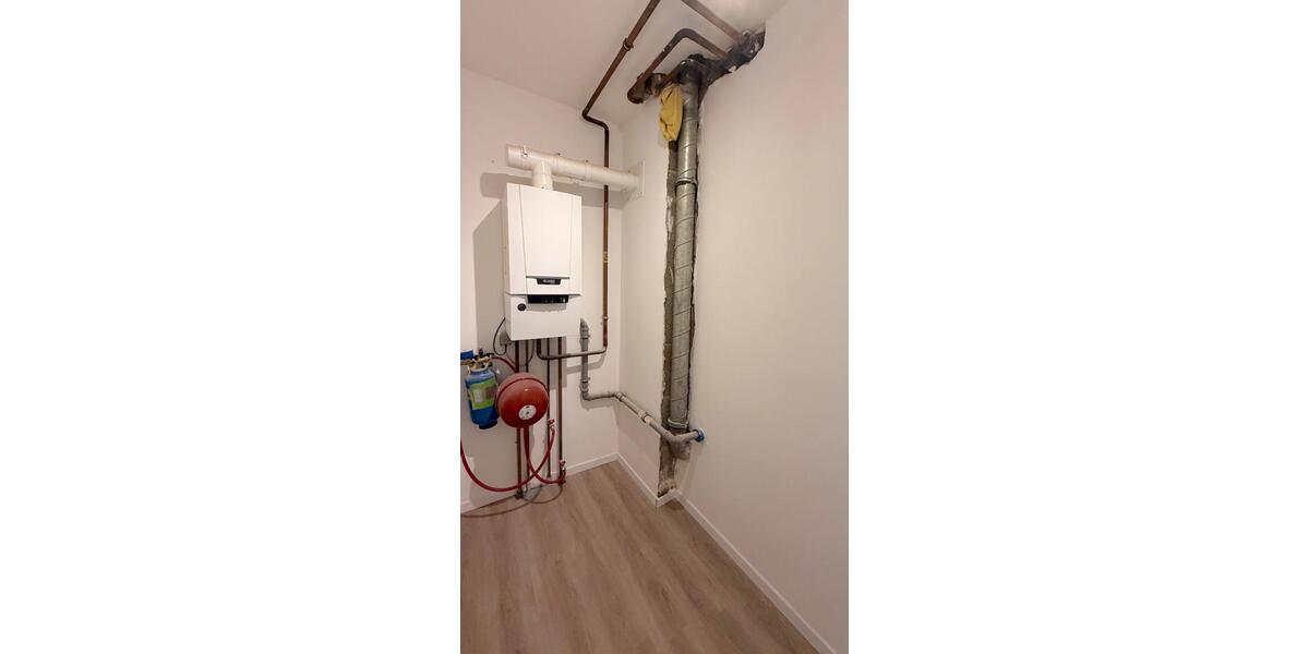 Dein perfektes Starter-Home: Super renovierte Souterrainwohnung in Erftstadt-Dirmerzheim 2 zimmer